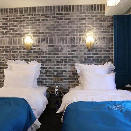 February Stay Gangseo Busan Exteriör bild