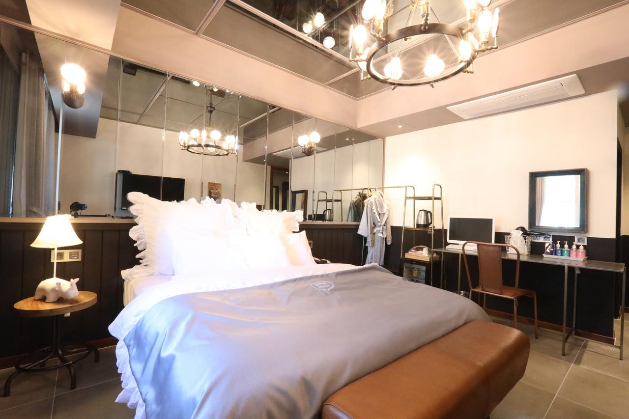 February Stay Gangseo Busan Exteriör bild
