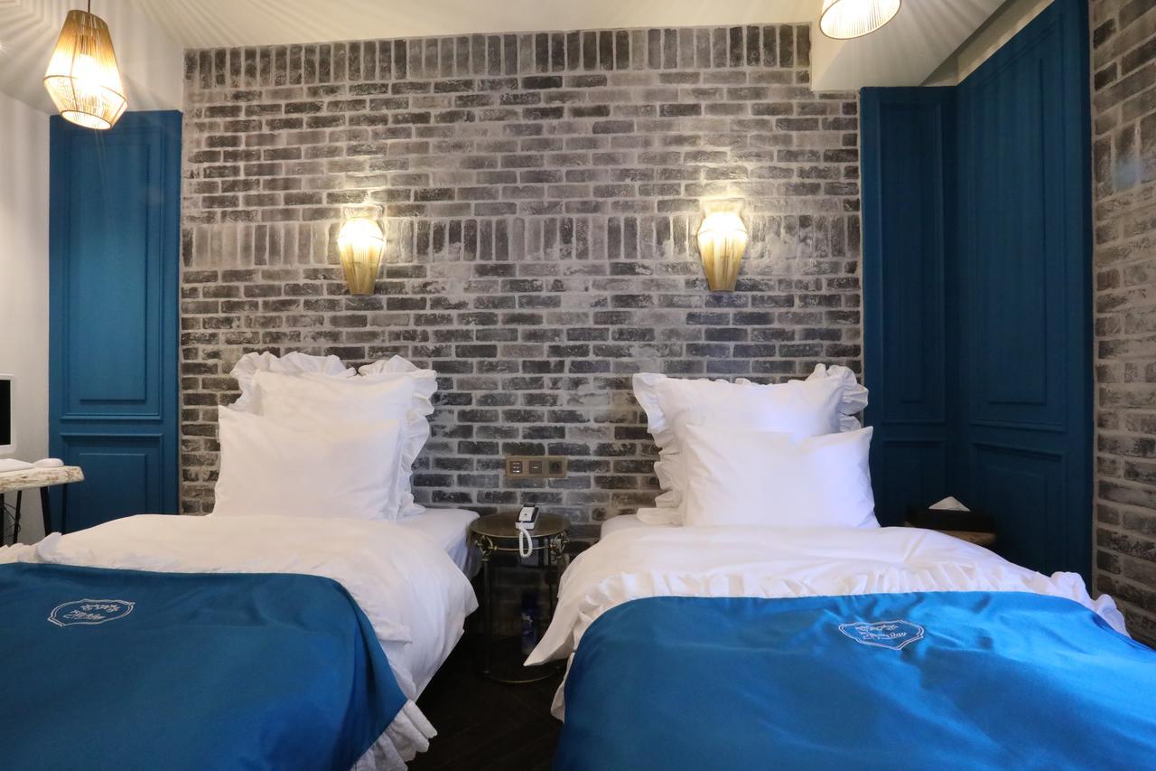 February Stay Gangseo Busan Exteriör bild